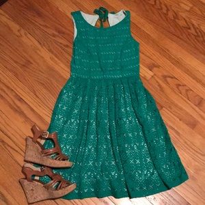 Anthropologie 9-H15 STCL Kelly Green Eyelet Dress